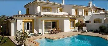 Otel Four Seasons Fairways