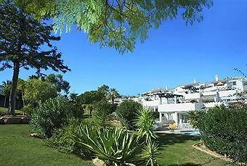 Four Seasons Fairways